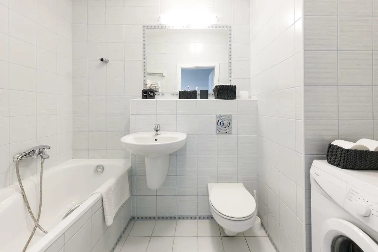 Sunny 1 Room Apartment With The View Over Cracow Krakow 0*,